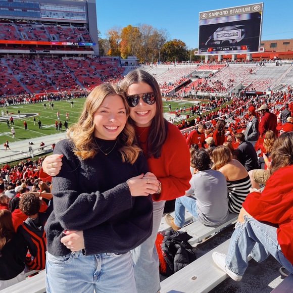 Meet your Posher, Madeline - Picture 6 of 8